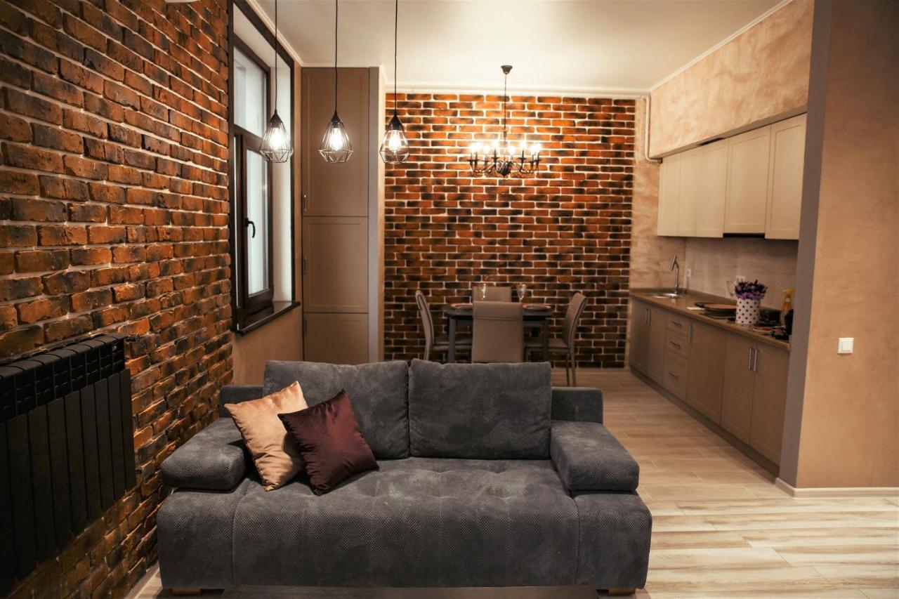 Апартаменты Центр Uman Square Apartment Dış mekan fotoğraf