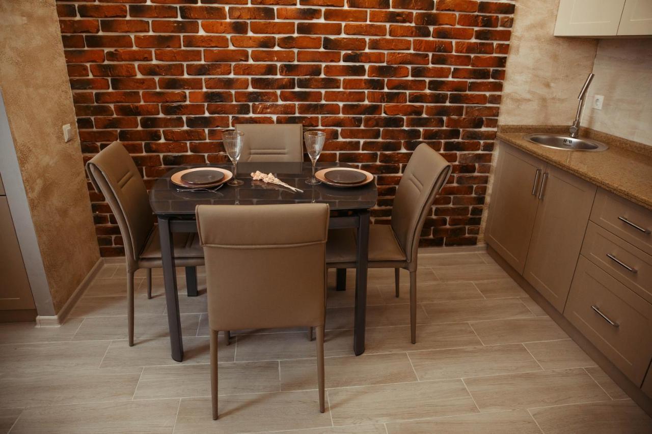 Апартаменты Центр Uman Square Apartment Dış mekan fotoğraf