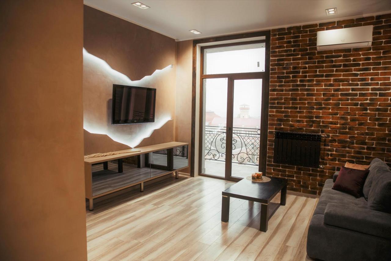 Апартаменты Центр Uman Square Apartment Dış mekan fotoğraf