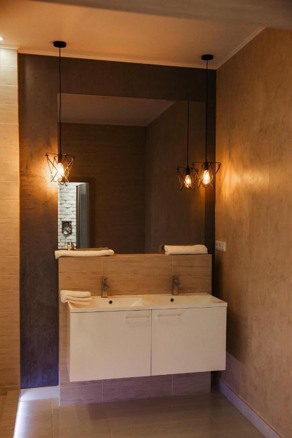 Апартаменты Центр Uman Square Apartment Dış mekan fotoğraf