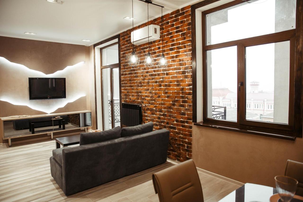 Апартаменты Центр Uman Square Apartment Dış mekan fotoğraf